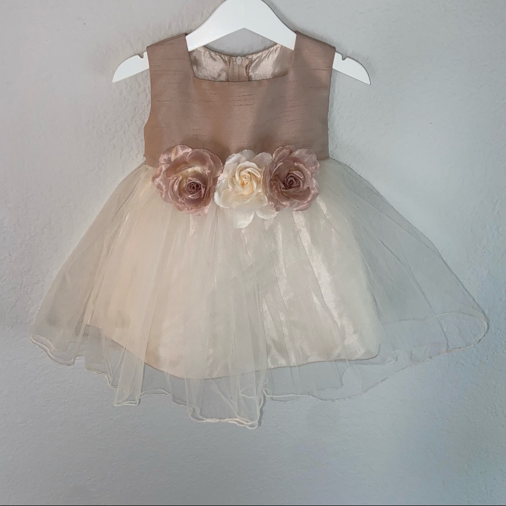 Kids Dream special occasion dress size 18 months